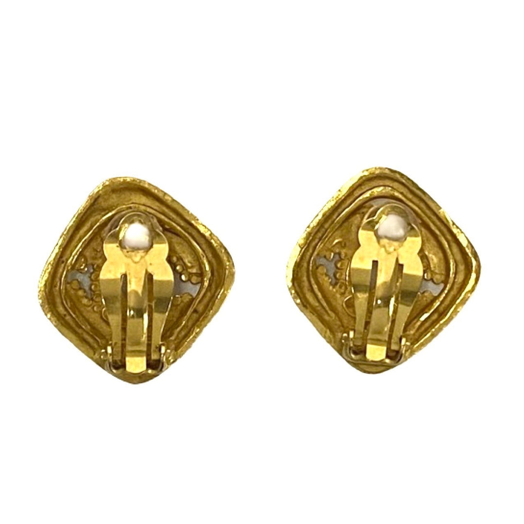 earrings chanel