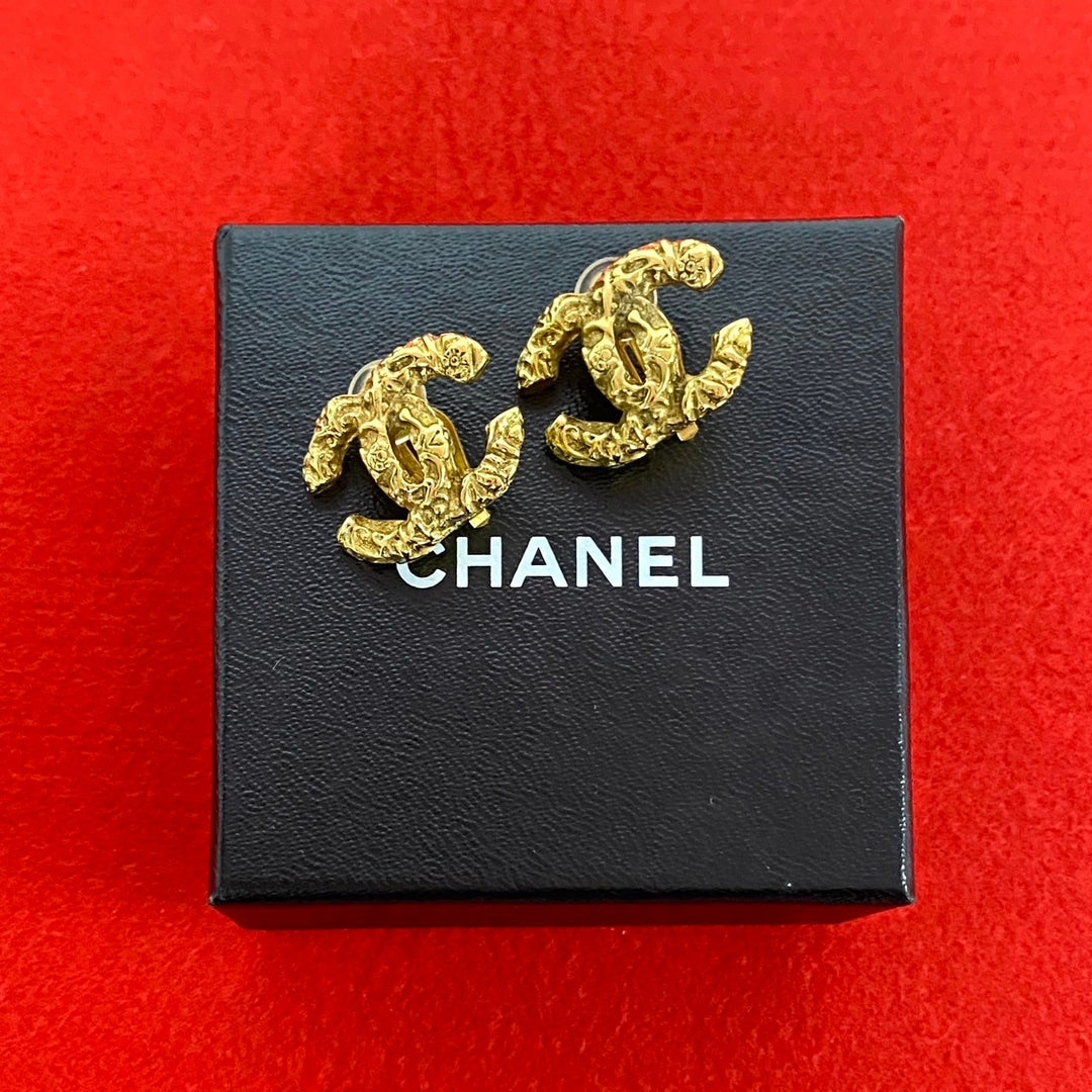 earrings chanel