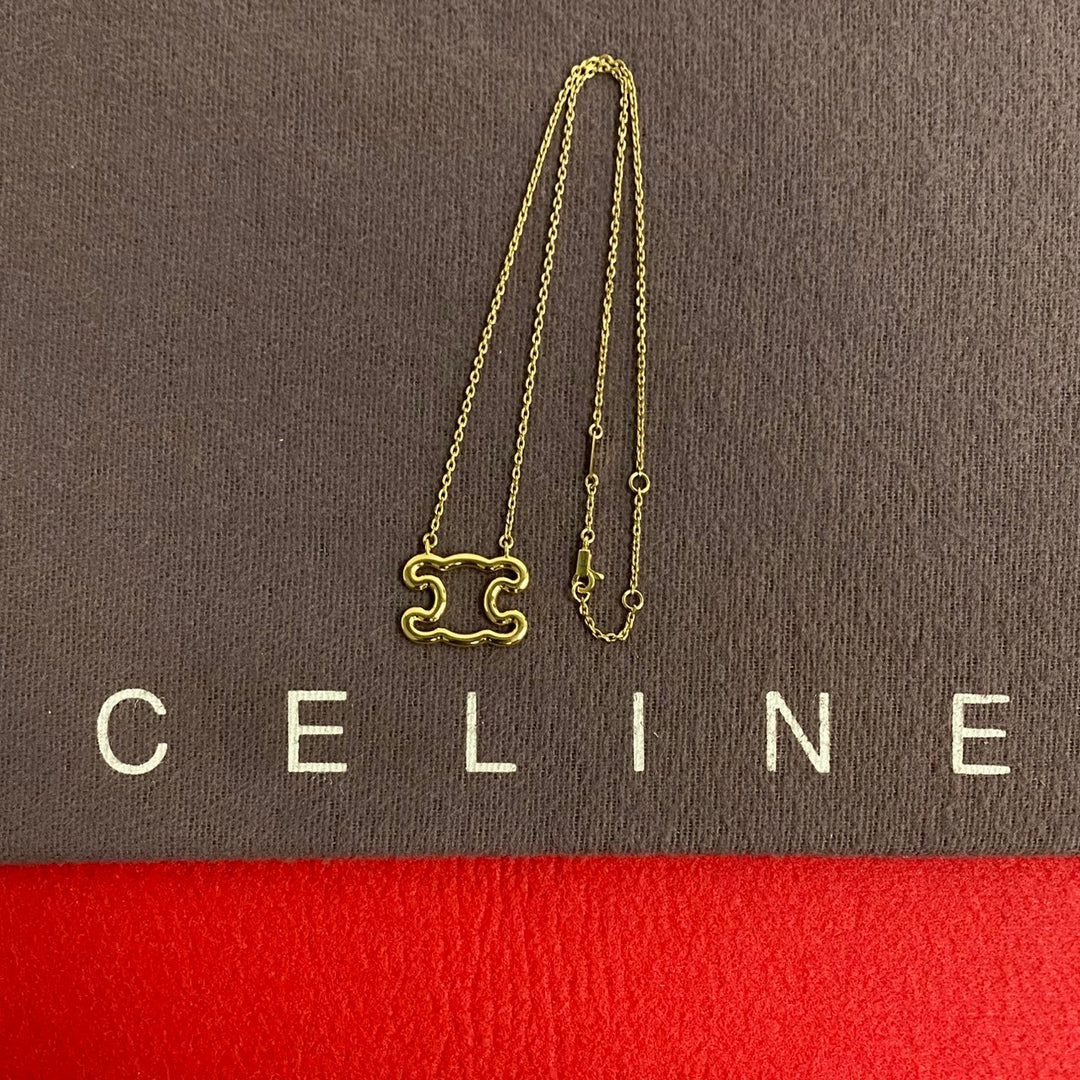 necklace celine triomphe frame