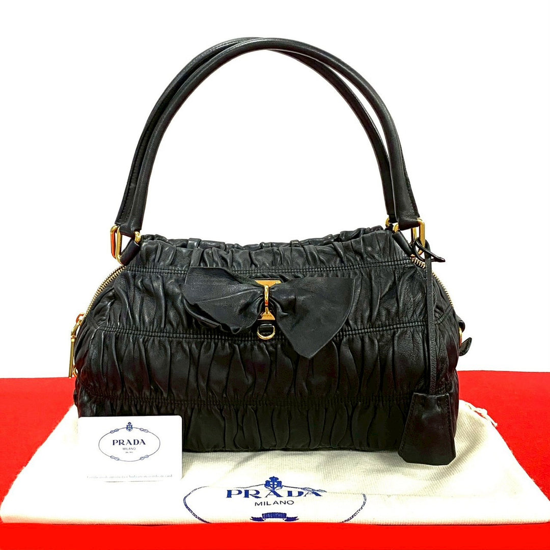 handbag prada