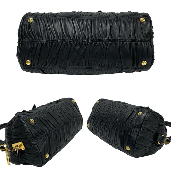 handbag prada