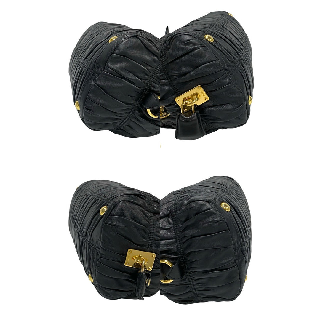 handbag prada