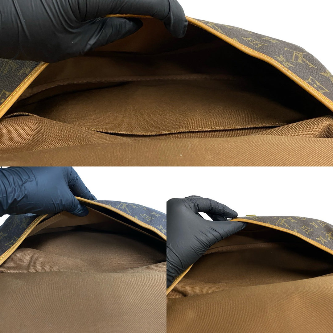Shoulder bag Louis Vuitton Saumur 30