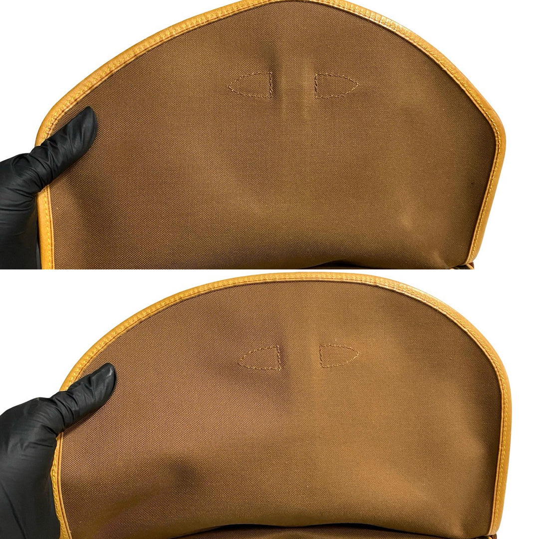 Shoulder bag Louis Vuitton Saumur 30
