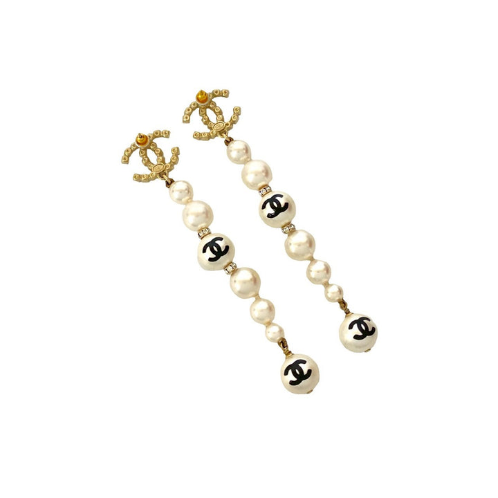 earrings chanel