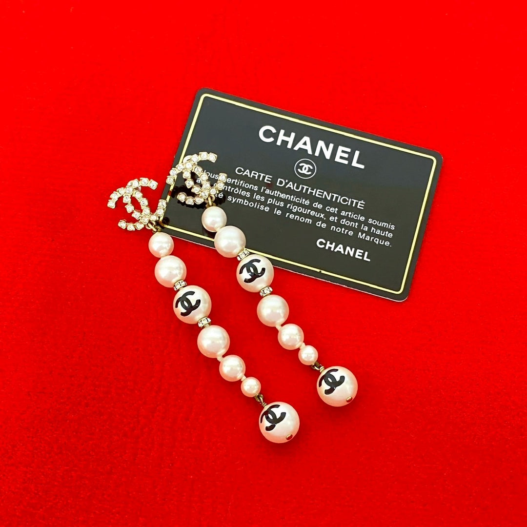 earrings chanel