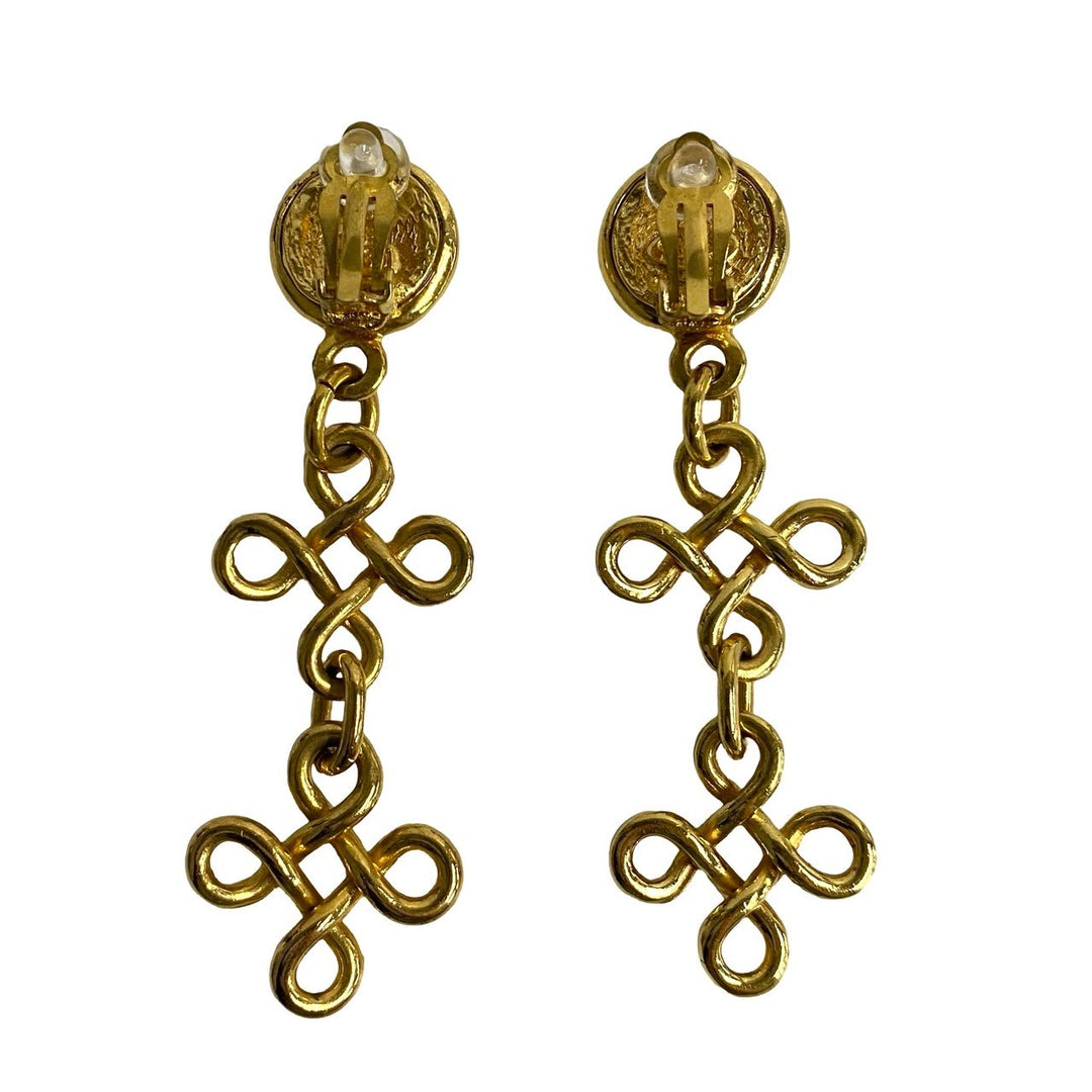 earrings chanel