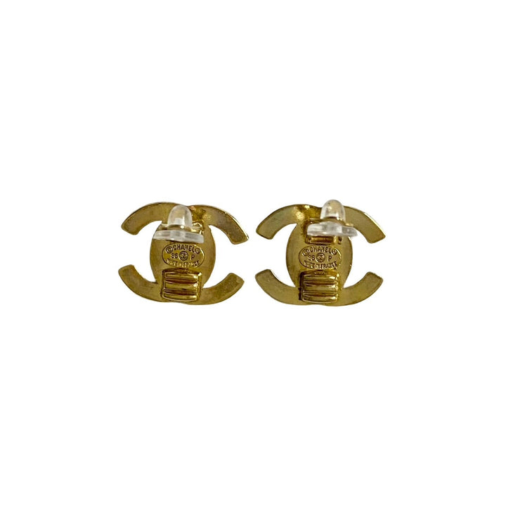 earrings chanel