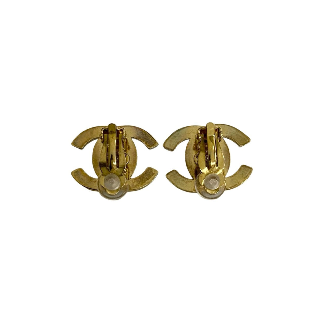 earrings chanel