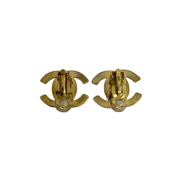earrings chanel