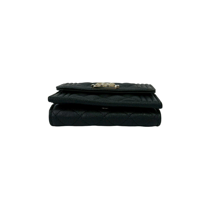 trifold wallet chanel