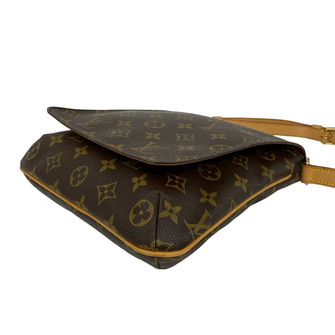 Shoulder bag Louis Vuitton Musette Salsa