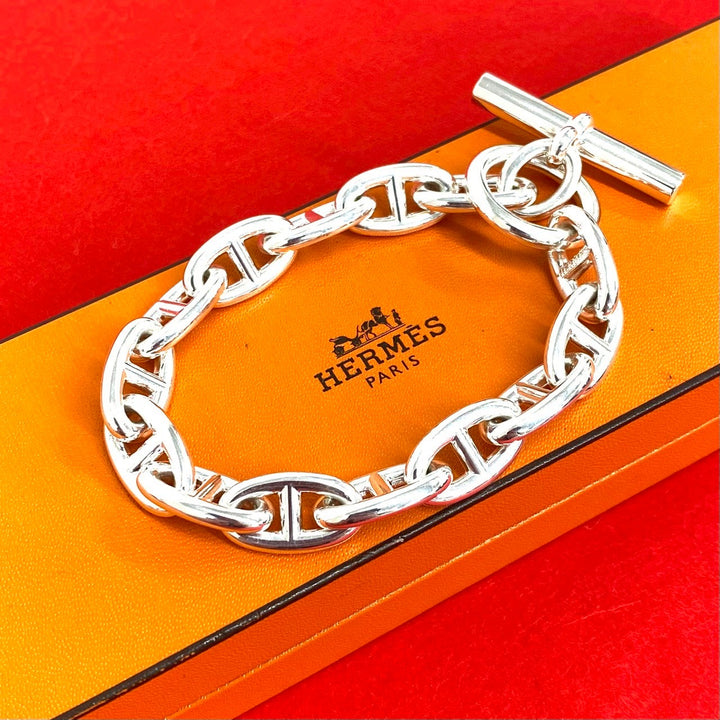 blurRubbingHermes Chaine d'Ancre GM 14 frames blurRubbingCut