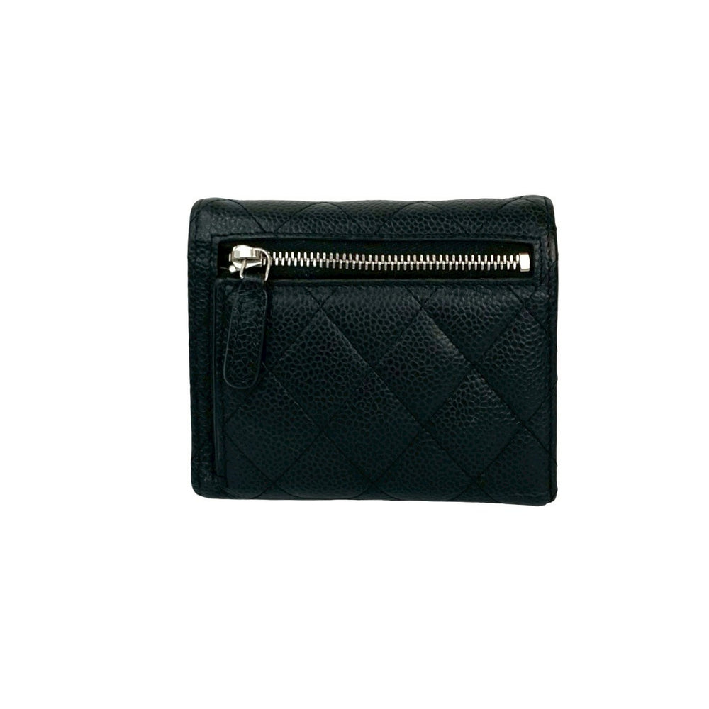 trifold wallet chanel