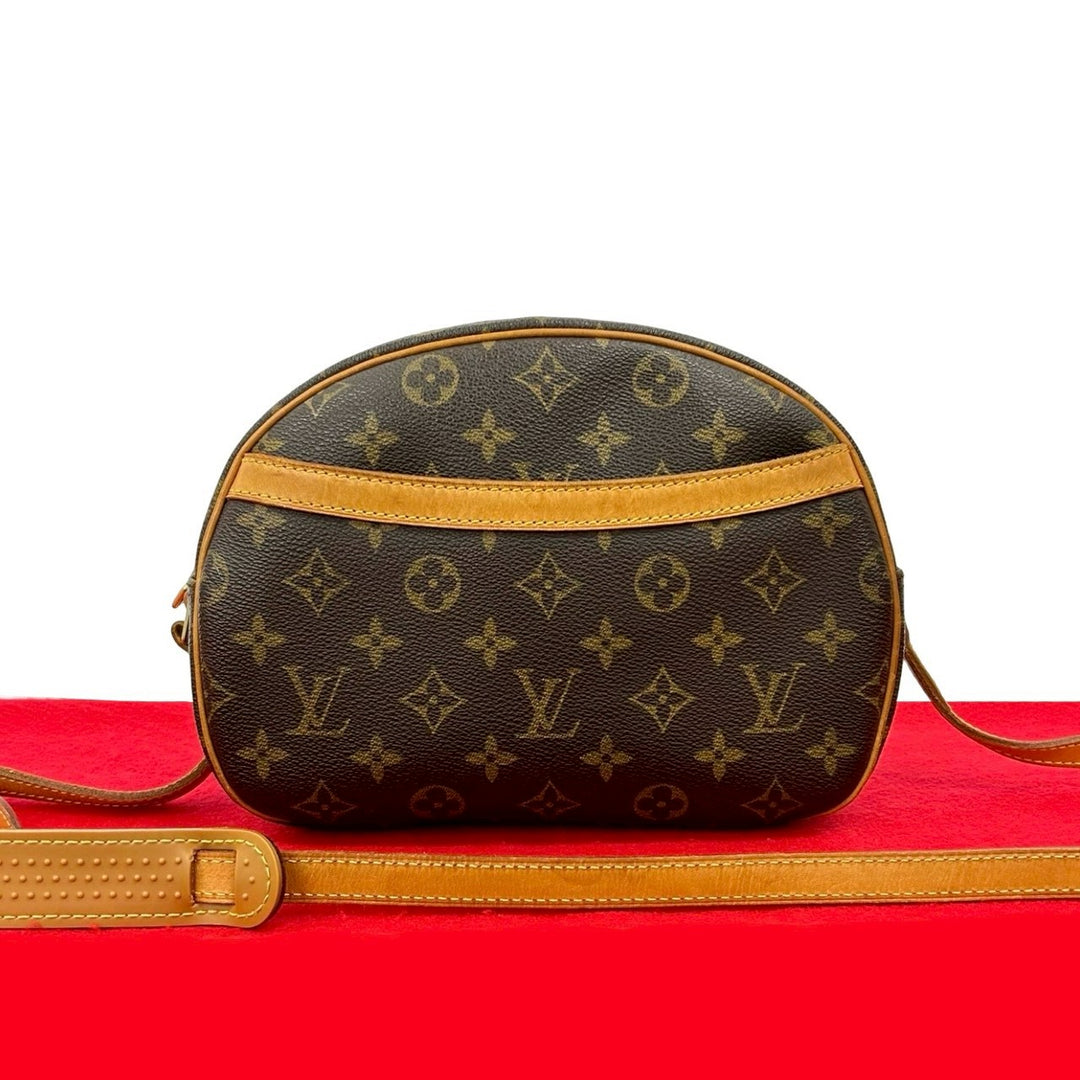 Shoulder bag Louis Vuitton Blois