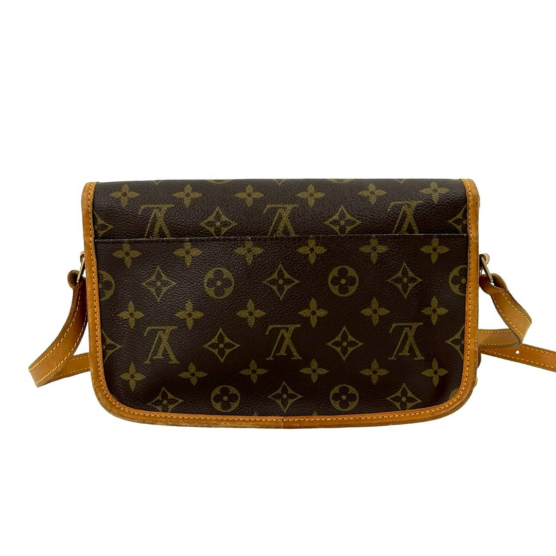 Louis Vuitton Begisière 小號肩背包