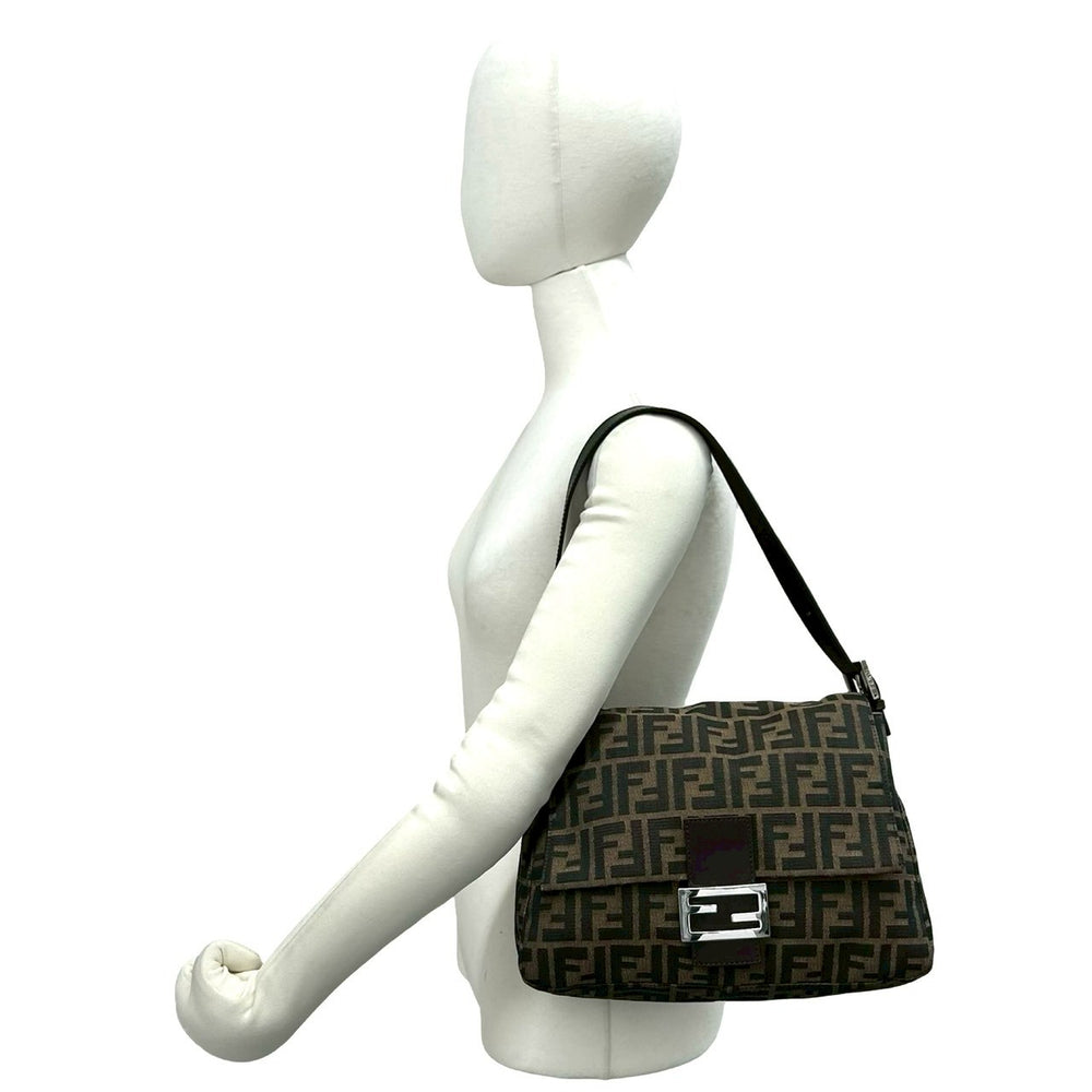 shoulder bag fendi mamma bucket