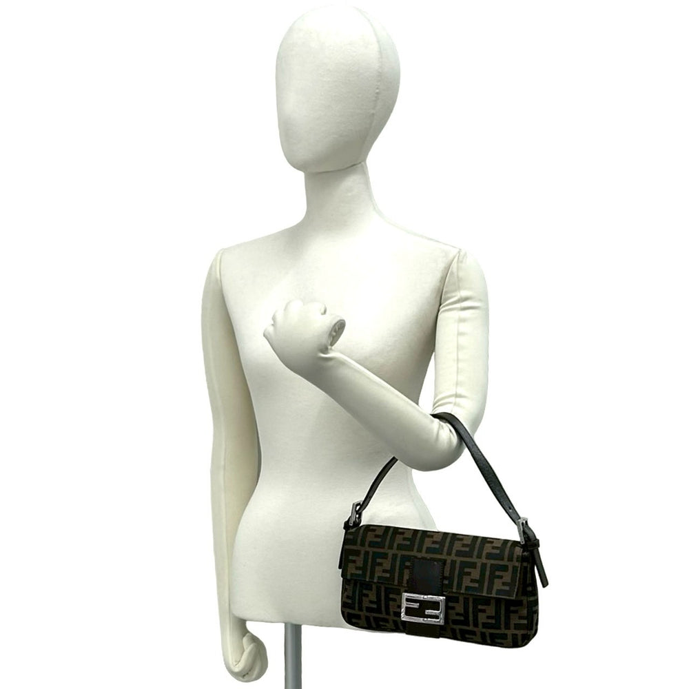 Handbag Fendi Mamma Bucket
