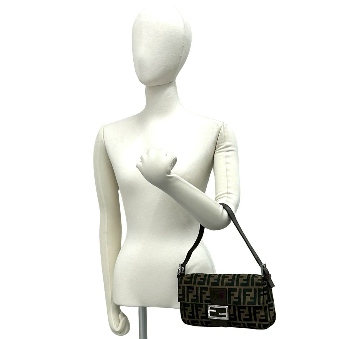 Handbag Fendi Mamma Bucket