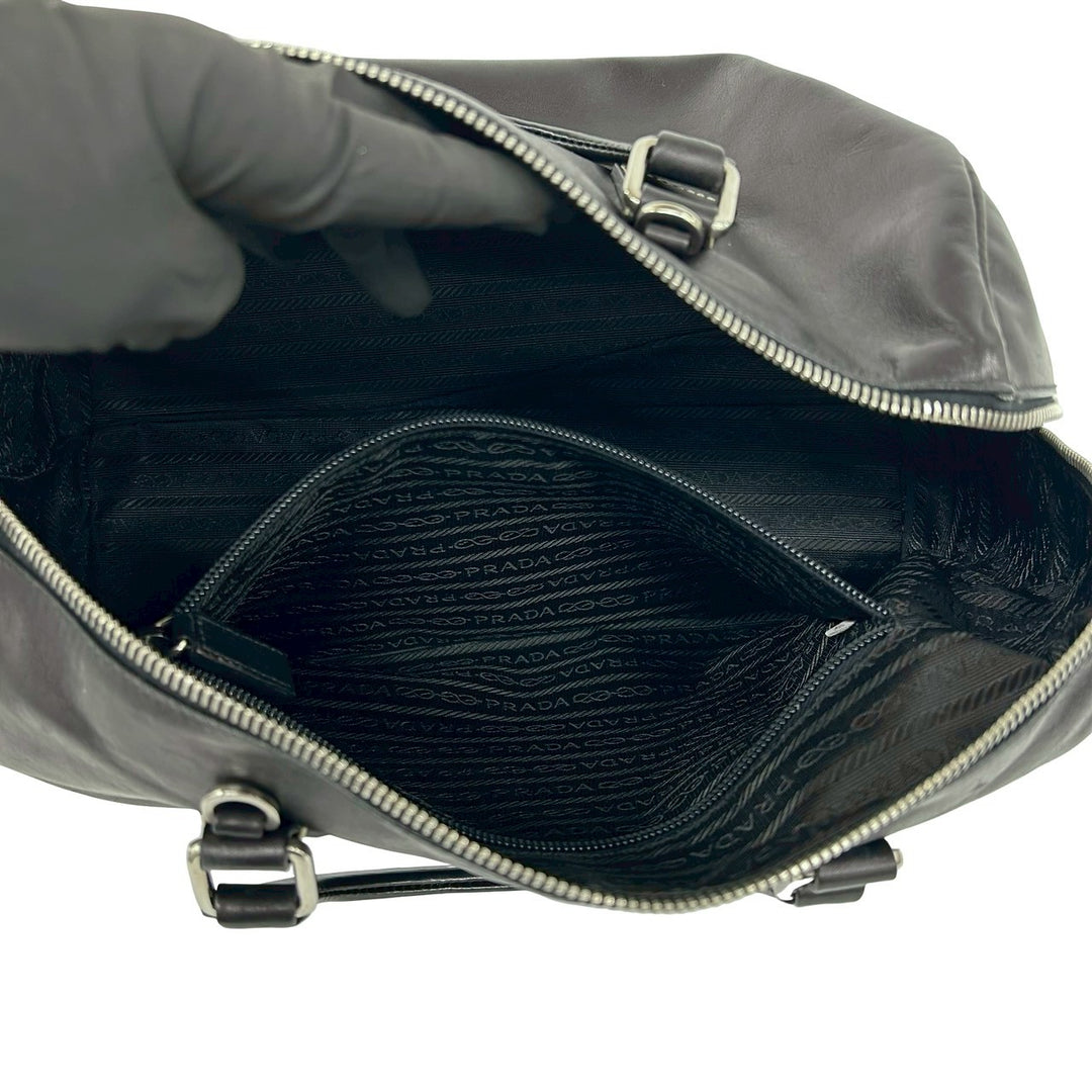 handbag prada