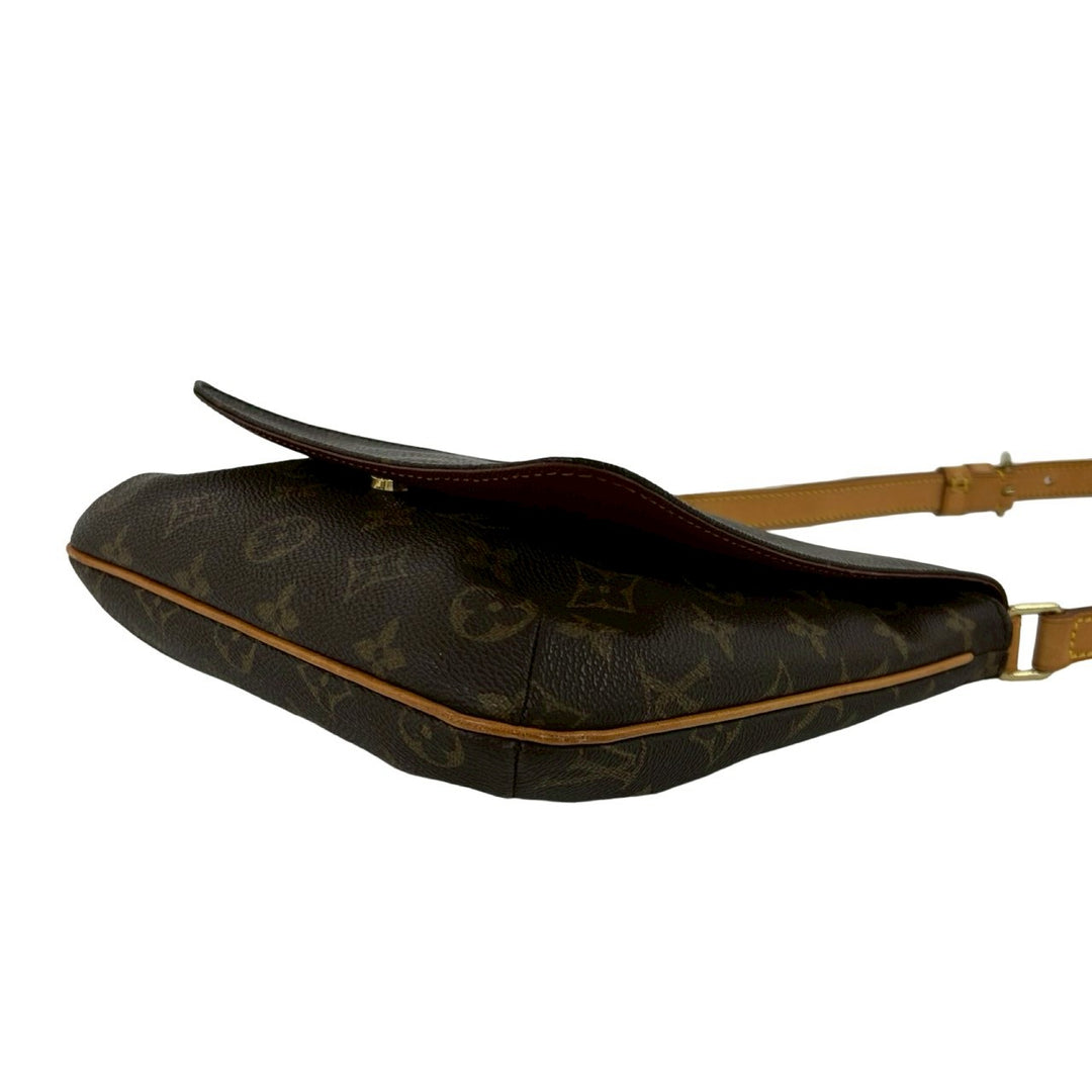Shoulder bag Louis Vuitton Musette Salsa