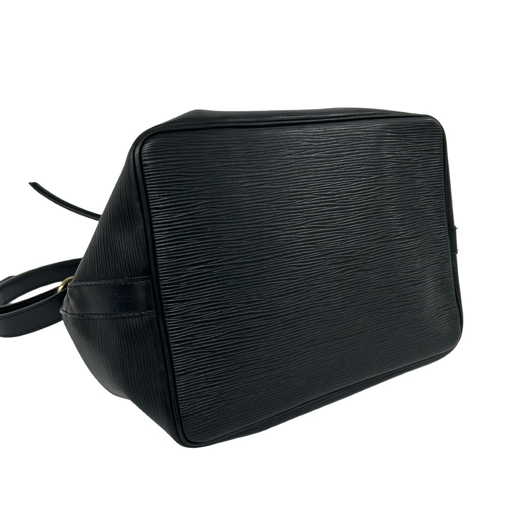 Shoulder bag Louis Vuitton Petit Noe