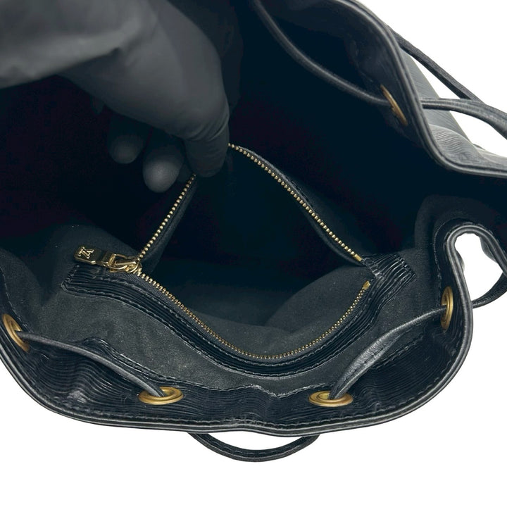 Shoulder bag Louis Vuitton Petit Noe