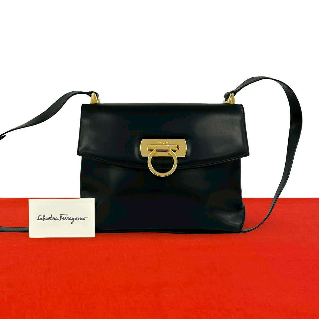 shoulder bag salvatore ferragamo