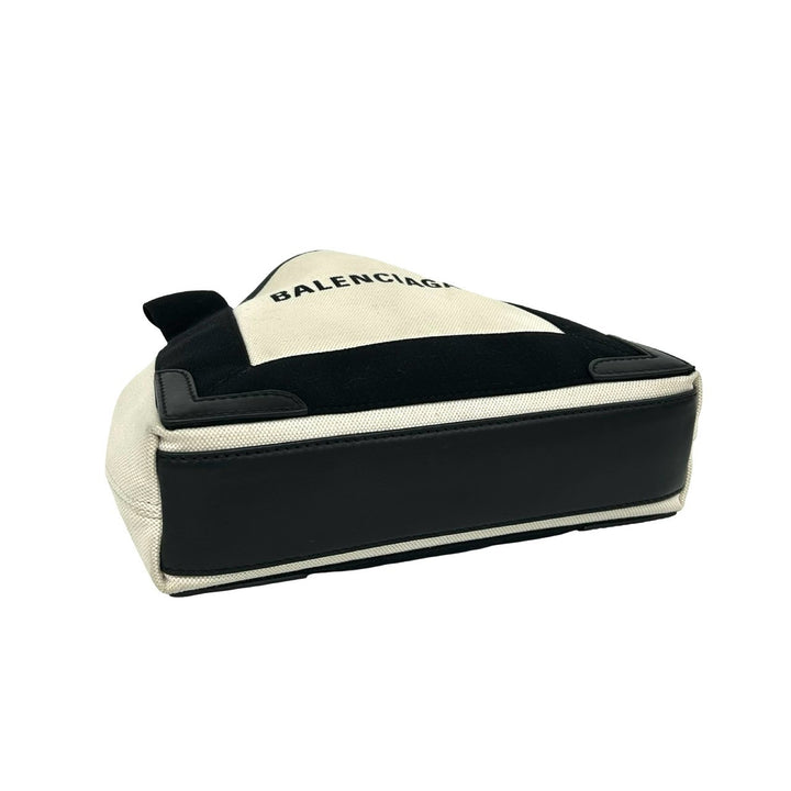 ハンドバッグ バレンシアガ ネイビーカバス XS