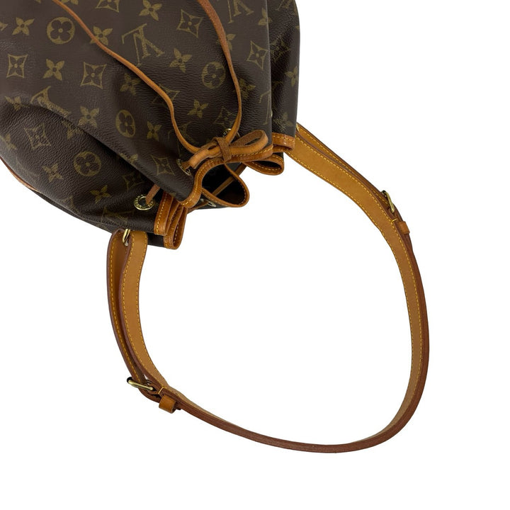 Shoulder bag Louis Vuitton Petit Noe