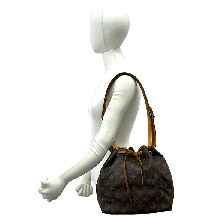 Shoulder bag Louis Vuitton Petit Noe