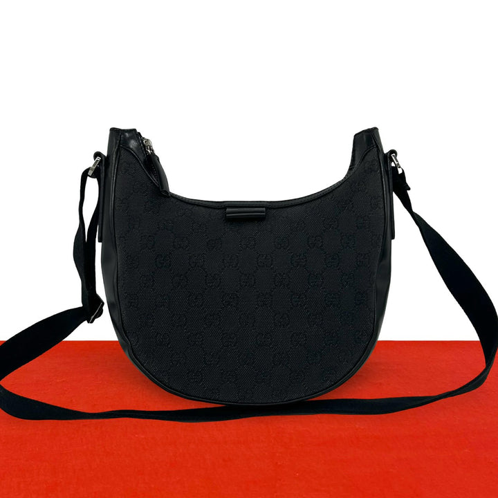 shoulder bag gucci