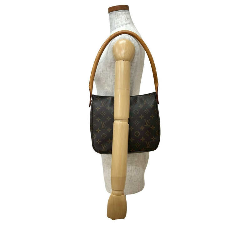 Louis Vuitton 環形 MM 肩背包