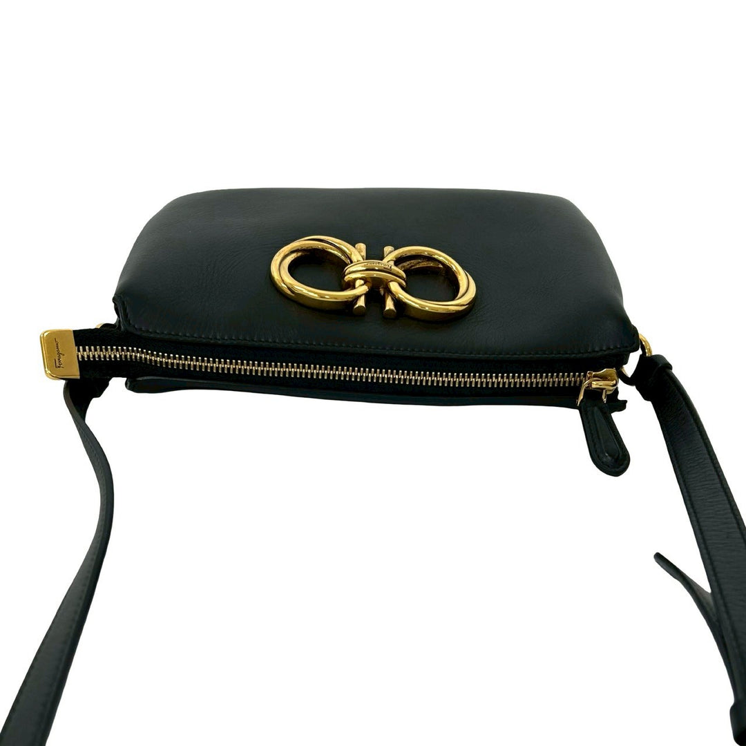 shoulder bag salvatore ferragamo