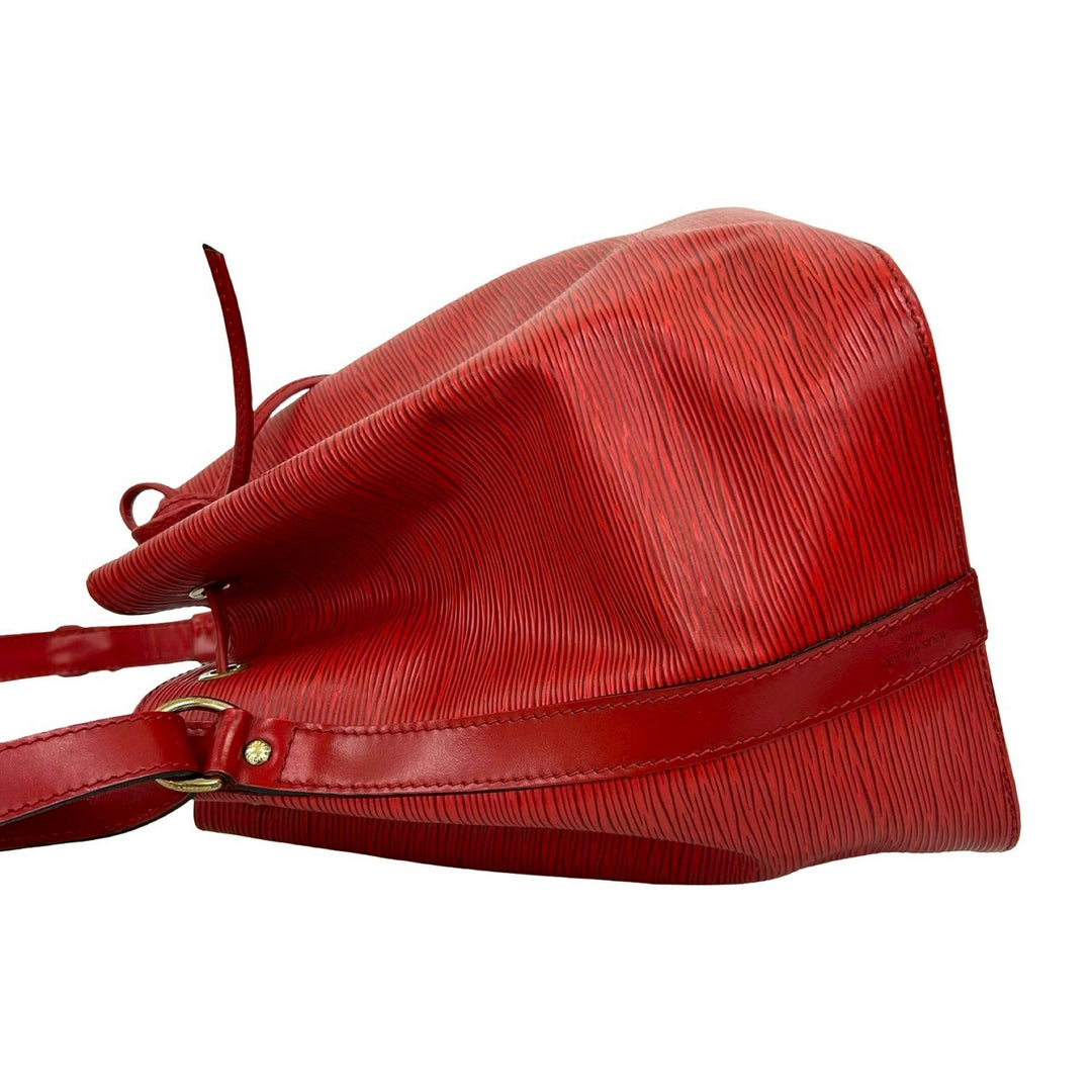 Shoulder bag Louis Vuitton Petit Noe