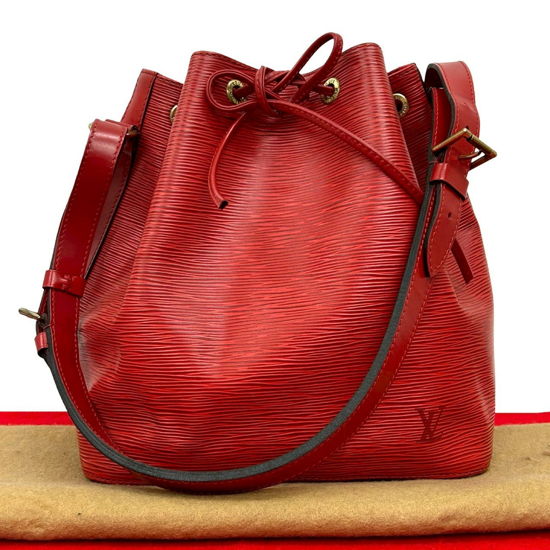 Shoulder bag Louis Vuitton Petit Noe