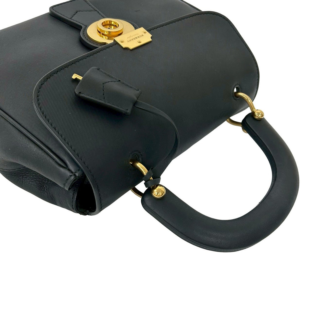 Handbag Burberry DK88