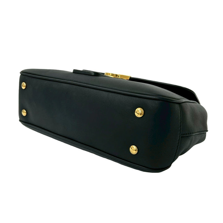 Handbag Burberry DK88