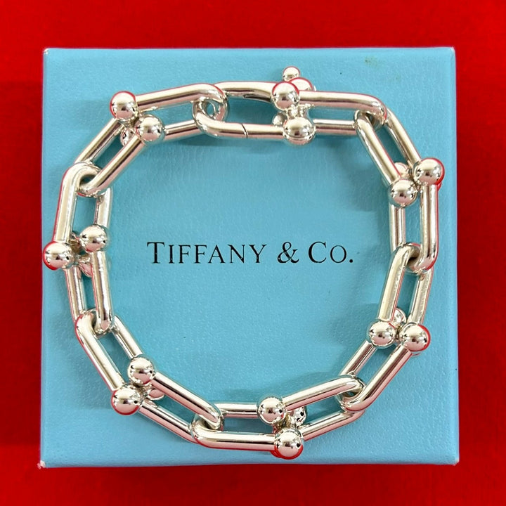 blurRubbingTiffany Hardware Large Link BrakeRubbingCut