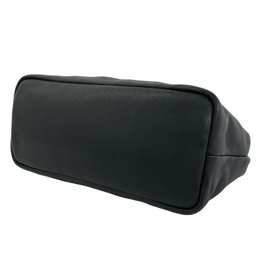 handbag prada
