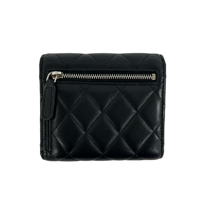 trifold wallet chanel