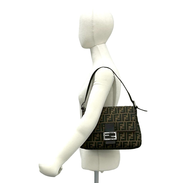 shoulder bag fendi mamma bucket