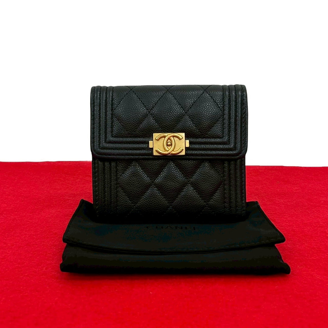 Tri-fold wallet Chanel Boy Chanel