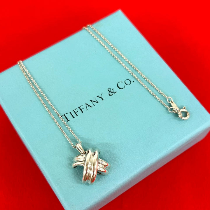 necklace tiffany signature
