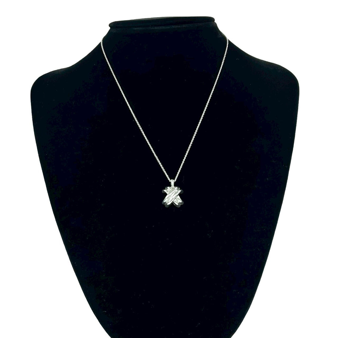 necklace tiffany signature
