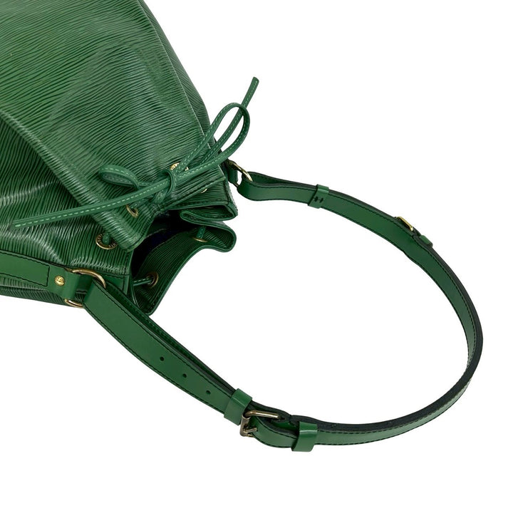 Shoulder bag Louis Vuitton Petit Noe
