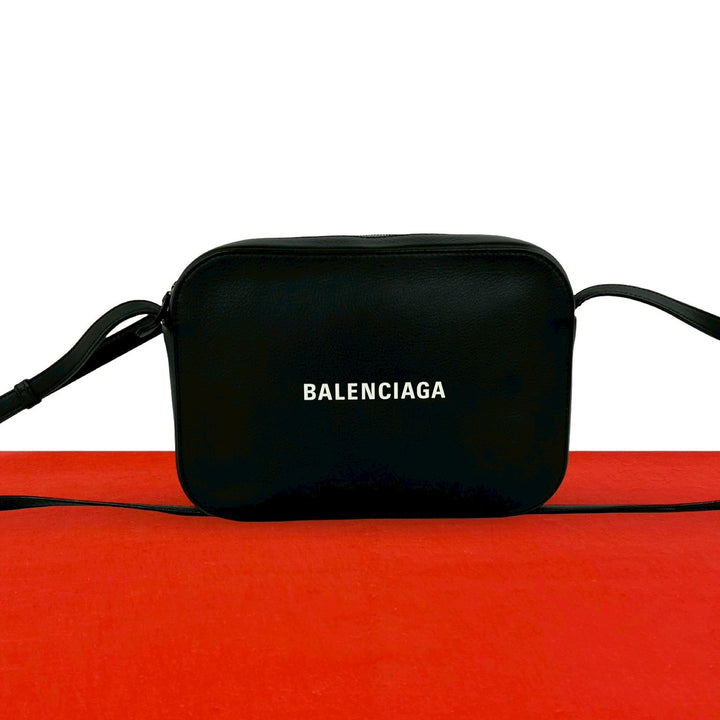 Shoulder Bag Balenciaga Everyday Camera Bag