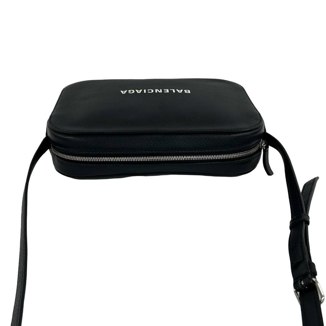Shoulder Bag Balenciaga Everyday Camera Bag