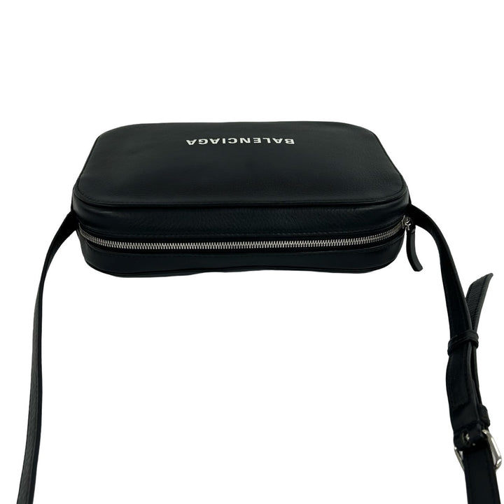 Shoulder Bag Balenciaga Everyday Camera Bag