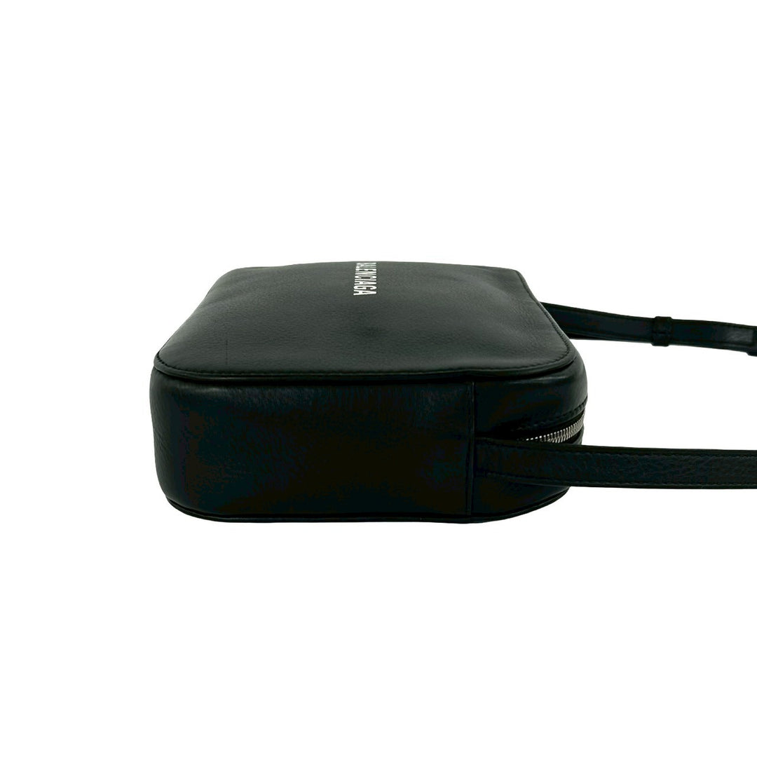 Shoulder Bag Balenciaga Everyday Camera Bag